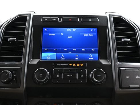 Used 2020 Ford F250 XLT w/ XLT Premium Package AWD/4WD image 30