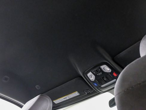 Used 2024 RAM 3500 Tradesman w/ Chrome Appearance Group image 27