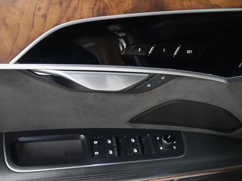Used 2019 Audi A8 L 3.0T w/ Executive Package AWD/4WD image 12