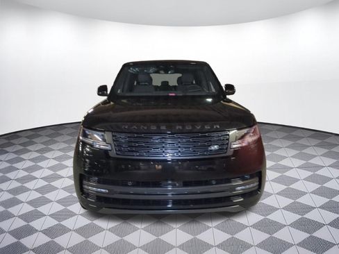New 2026 Land Rover Range Rover Long Wheelbase SE AWD/4WD image 8
