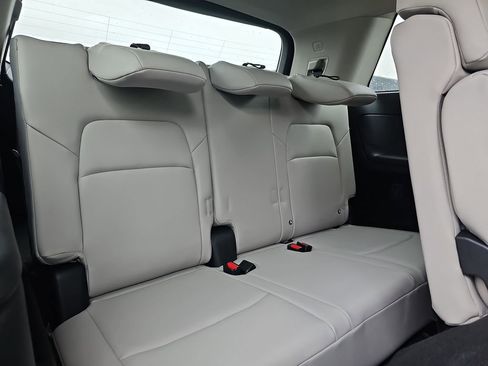 New 2026 Nissan Pathfinder SL image 15