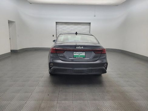 Used 2023 Kia Forte LXS FWD image 6