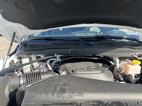 Used 2025 RAM 2500 Tradesman image 32