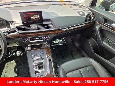 Used 2020 Audi Q5 2.0T Premium AWD/4WD image 16