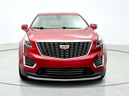 Used 2025 Cadillac XT5 Premium Luxury w/ Technology Package FWD image 2