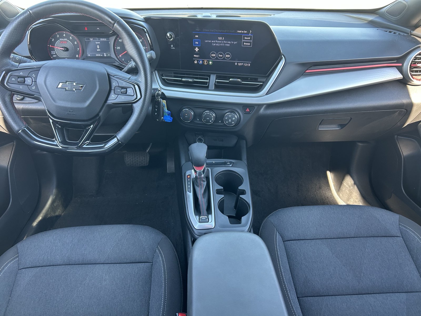 Certified 2024 Chevrolet Trax RS FWD image 15
