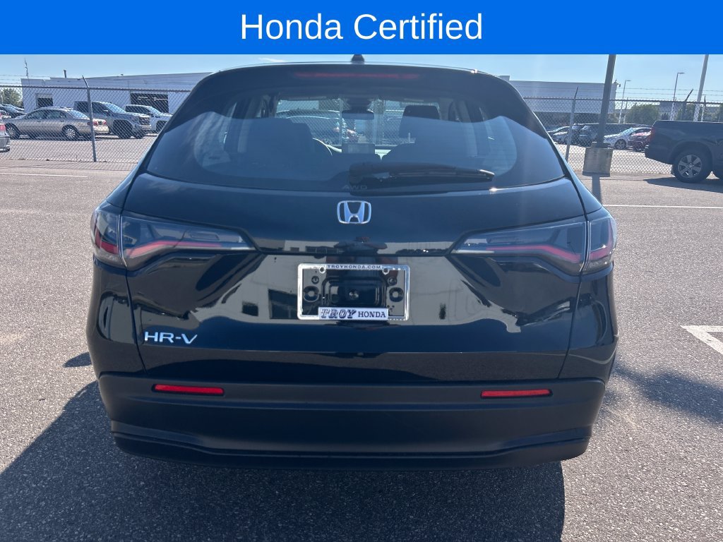 Certified 2023 Honda HR-V LX image 7