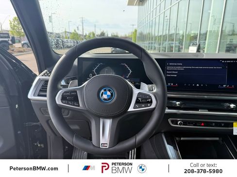 New 2026 BMW X5 xDrive50e w/ M Sport Package AWD/4WD image 16