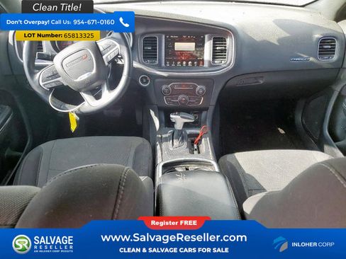 Used 2016 Dodge Charger SXT RWD image 11