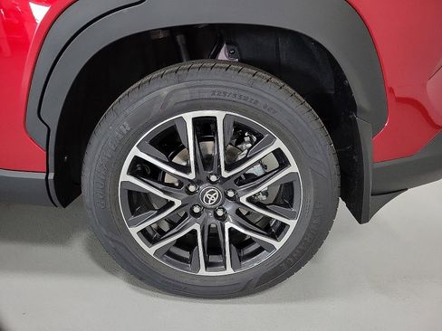 Used 2026 Toyota Corolla Cross XLE w/ Convenience Package image 13