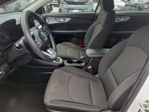 Used 2024 Kia Forte LXS FWD image 15