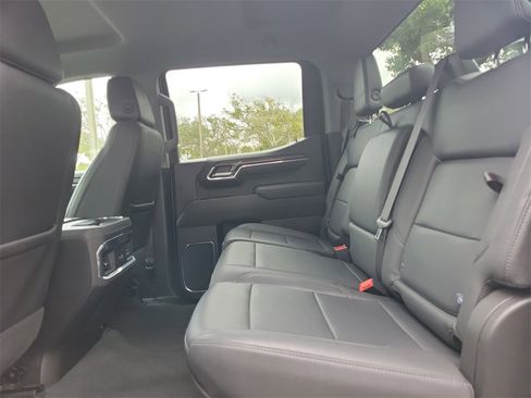 Used 2024 Chevrolet Silverado 1500 LTZ image 11