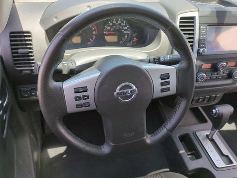 Used 2019 Nissan Frontier SV w/ Value Truck Package AWD/4WD image 15