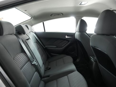 Used 2018 Kia Forte LX w/ LX Popular Package image 42