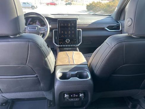 New 2026 GMC Acadia Denali Ultimate w/ LPO, Floor Liner Package image 14