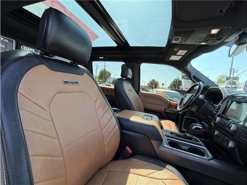 Used 2016 Ford F150 Limited RWD image 36