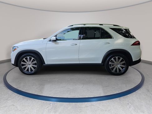 Certified 2026 Mercedes-Benz GLE 350 4MATIC image 9