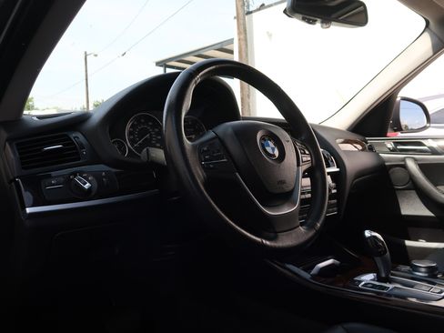 Used 2017 BMW X3 sDrive28i RWD image 17