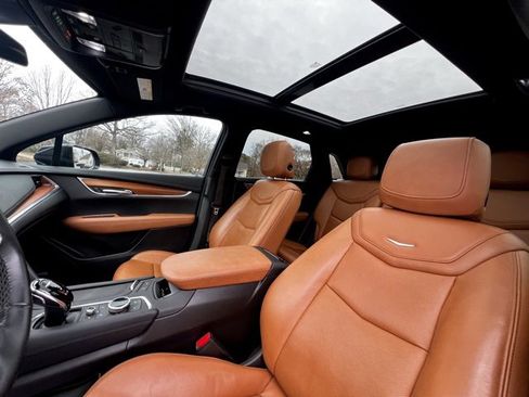 Used 2021 Cadillac XT5 Premium Luxury image 43