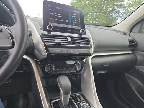 Used 2023 Mitsubishi Eclipse Cross AWD image 19