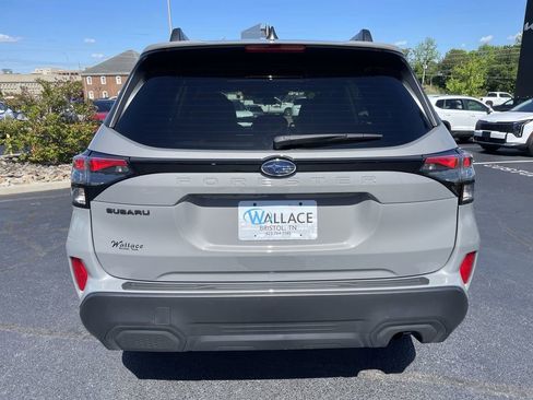 Certified 2026 Subaru Forester Premium AWD/4WD image 5