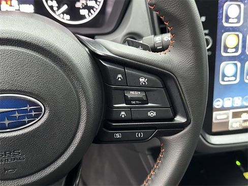 Used 2025 Subaru Crosstrek 2.5i Limited w/ Popular Package #3A image 27