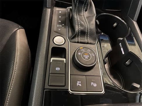 Used 2022 Volkswagen Atlas SEL Premium image 41