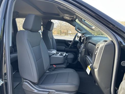 New 2026 Chevrolet Silverado 2500 Custom w/ Custom Value Package image 40