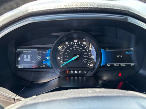Used 2022 Ford Edge Titanium AWD/4WD image 17