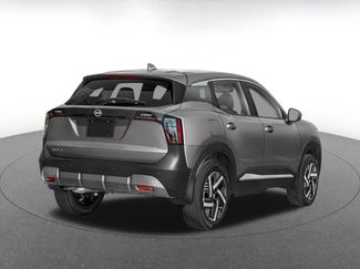 Used 2025 Nissan Kicks SV AWD/4WD video 2