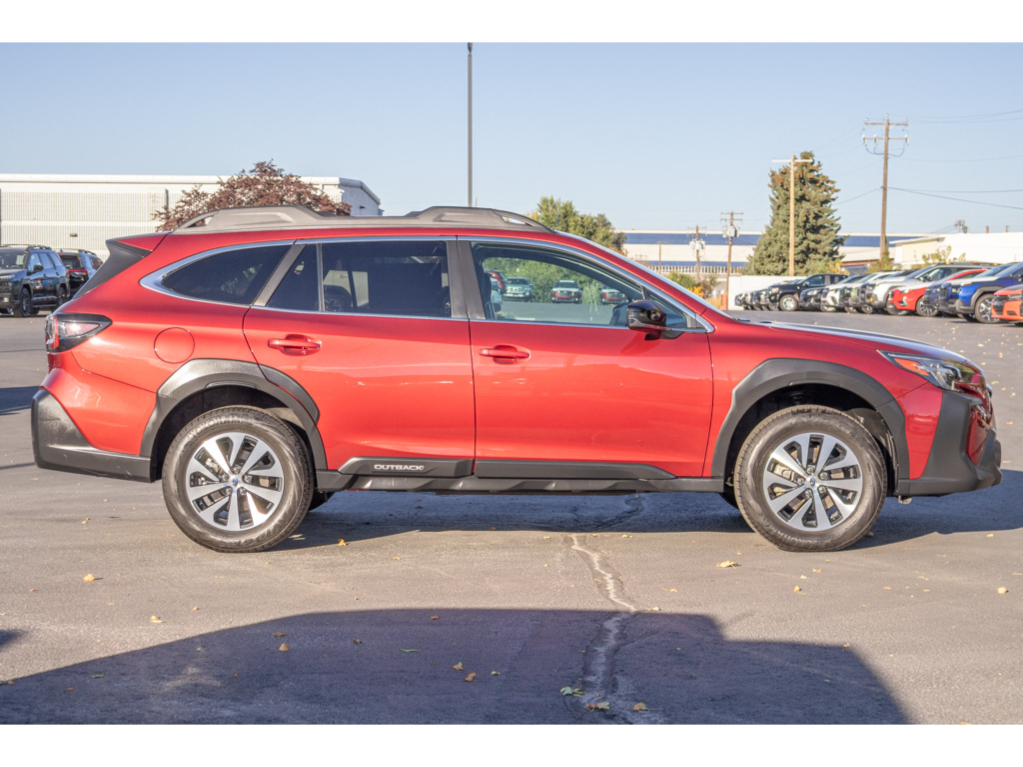 Used 2024 Subaru Outback Premium AWD/4WD image 2