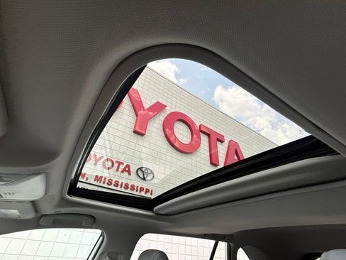 Used 2025 Toyota RAV4 XLE Premium w/ Weather Package AWD/4WD image 18