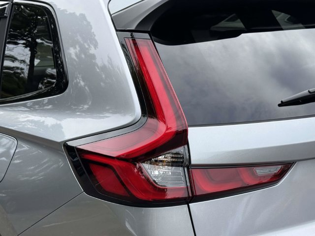 Used 2026 Honda CR-V Sport-L image 9