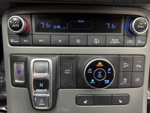 Used 2025 Hyundai Palisade SEL image 17