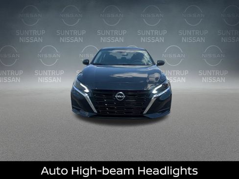 Certified 2025 Nissan Altima 2.5 SV AWD/4WD image 10