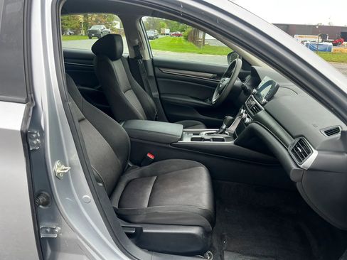 Used 2019 Honda Accord LX image 21