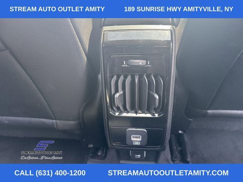 Used 2022 Jeep Compass Limited w/ Sun and Sound Group image 17