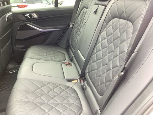 Used 2026 BMW X5 sDrive40i w/ M Sport Package RWD image 30