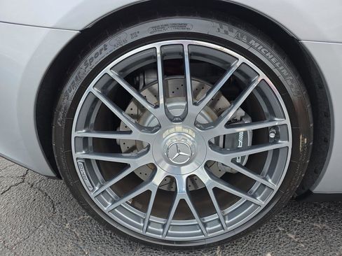 Used 2017 Mercedes-Benz AMG GT Coupe image 17