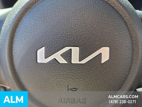 Used 2025 Kia Soul LX w/ LX Technology Package image 28