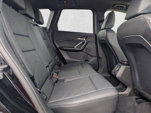 Used 2025 BMW X1 xDrive28i AWD/4WD image 19
