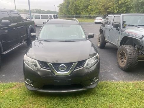 Used 2014 Nissan Rogue SL w/ SL Premium Package FWD image 2