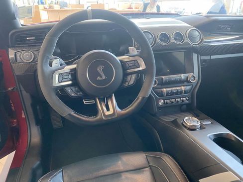 Used 2021 Ford Mustang Shelby GT500 w/ Technology Package image 13
