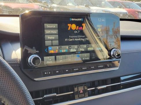 Used 2023 Mitsubishi Outlander SE image 30