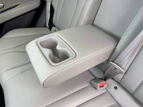 Used 2023 Acura RDX w/ Technology Package image 10