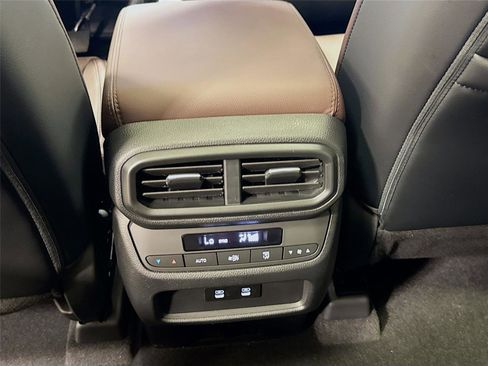 New 2026 Honda Pilot image 26