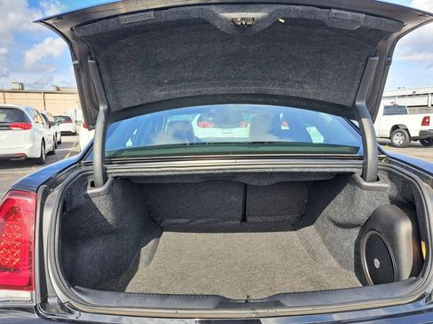 Used 2022 Chrysler 300 Touring L w/ Popular Equipment Group image 24