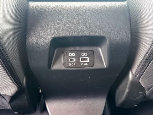 Used 2025 Subaru Crosstrek 2.5i Premium AWD/4WD image 23