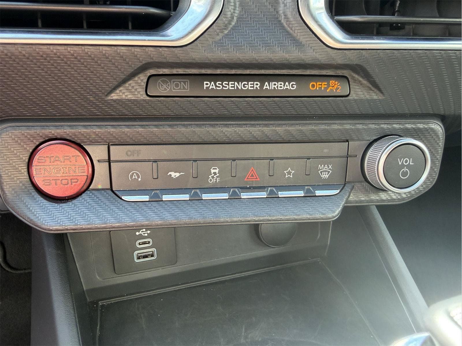 Used 2026 Ford Mustang Premium RWD image 7