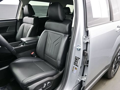 Certified 2026 Hyundai Santa Fe SEL AWD/4WD image 12